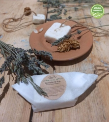 “Lavender &amp; Hop” Solid Shampoo