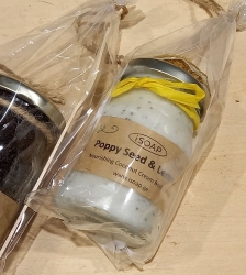 “Poppyseed & Lemon” Body Scrub