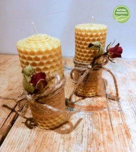 Honey Candle 8 x 3.5